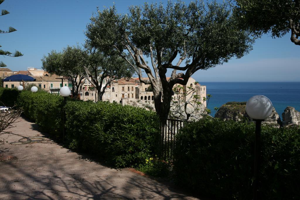 Mansarda Villa Alf Di Vito Tropea Zimmer foto
