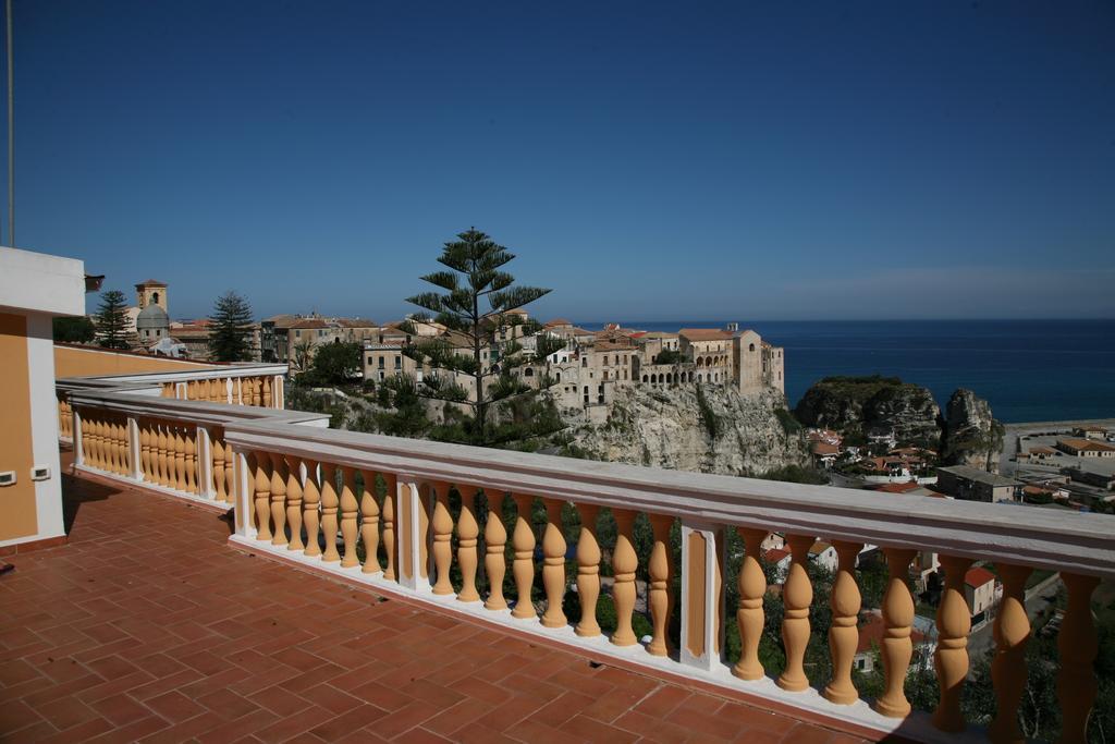 Mansarda Villa Alf Di Vito Tropea Zimmer foto